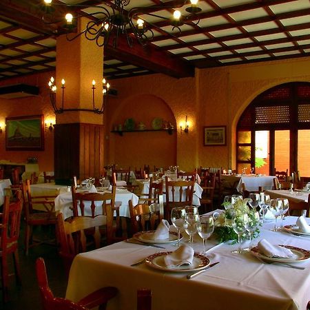 Hotel Los Rosales Almansa Esterno foto