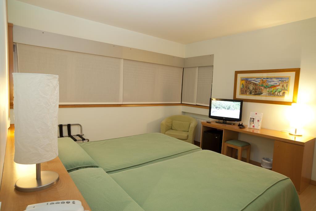 Hotel Los Rosales Almansa Camera foto